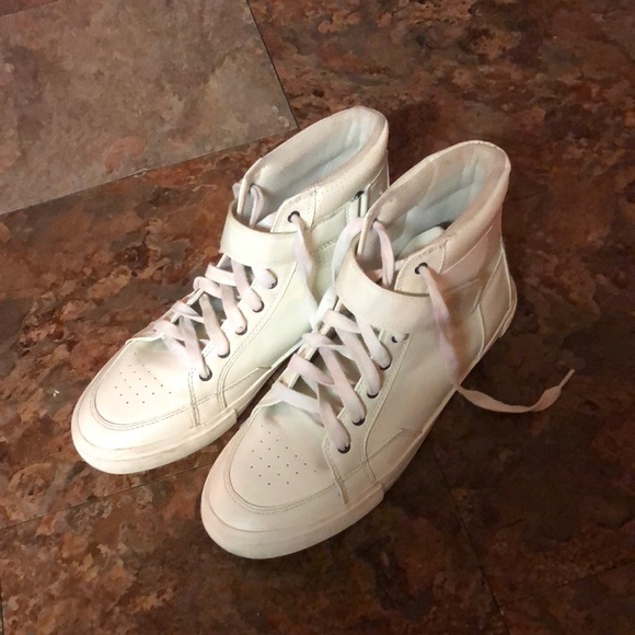 guess white high top sneakers